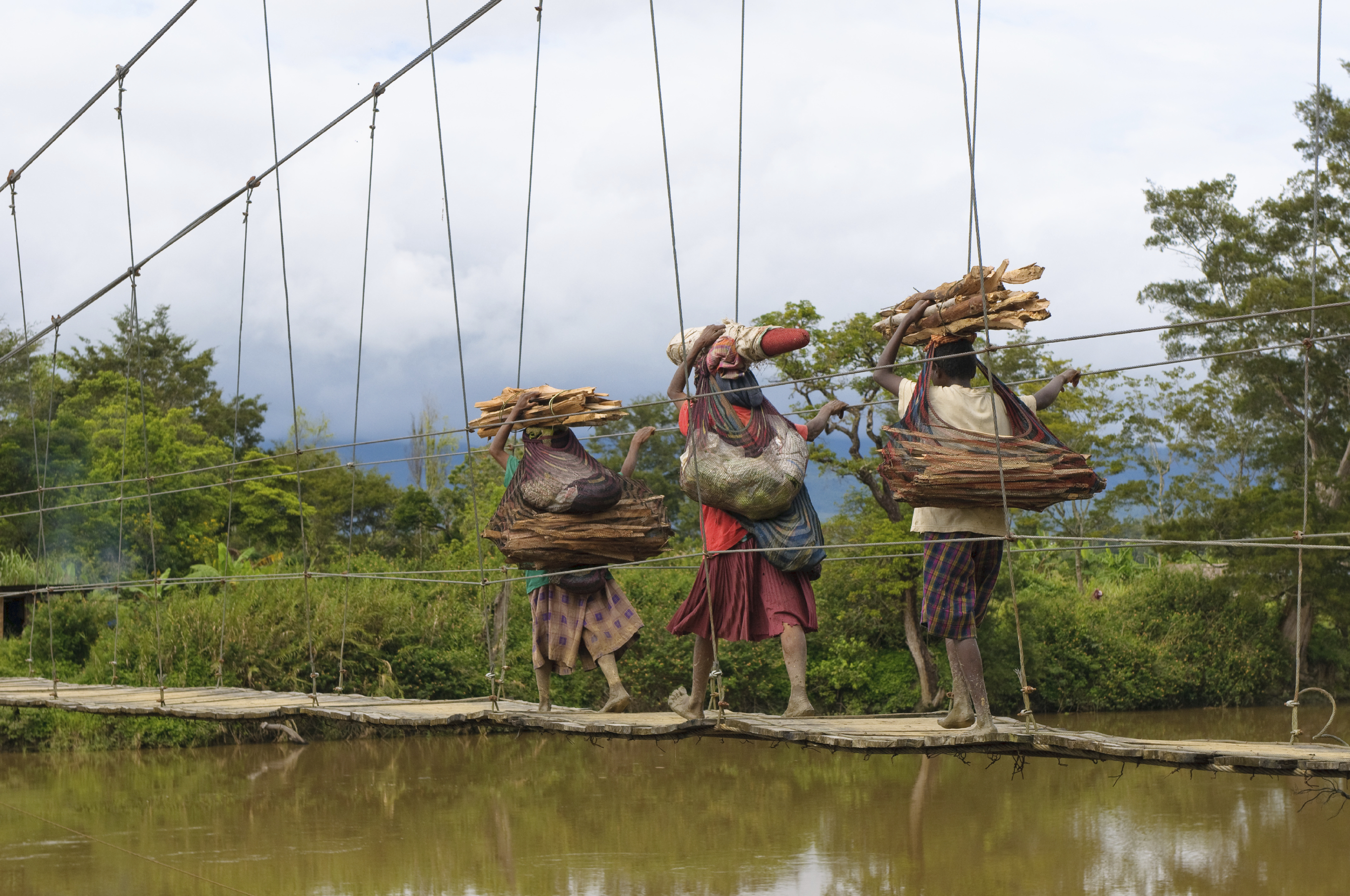 papua new guinea missions